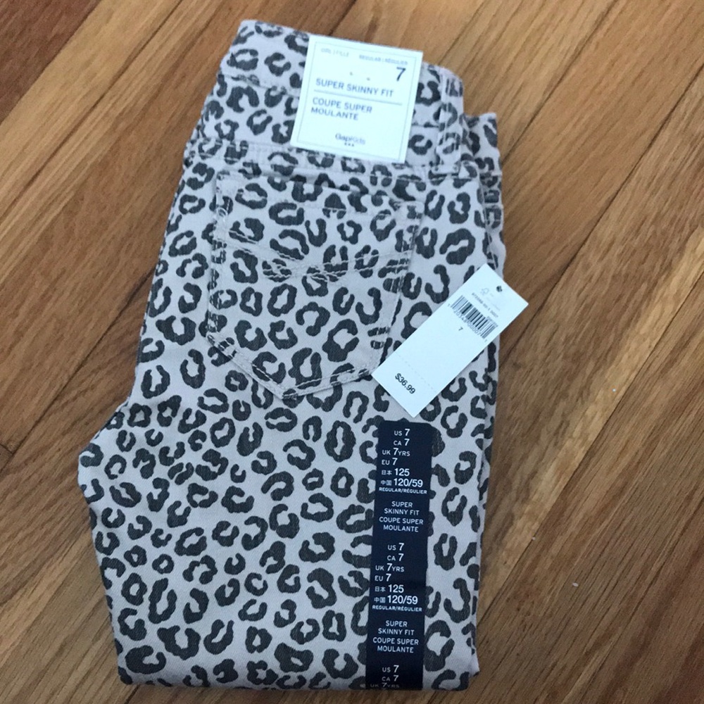 Brand New Girls’ GapKids Printed Jeans - size 7